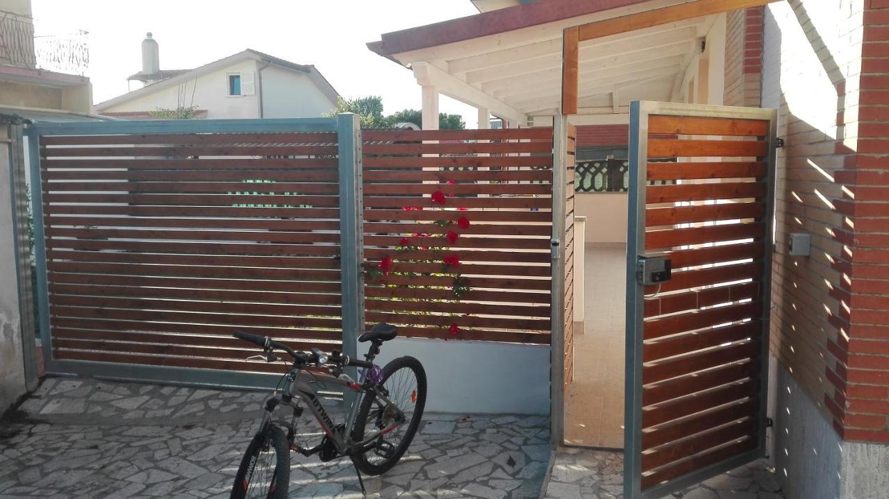 Romadamare Villa Passoscuro Exteriör bild