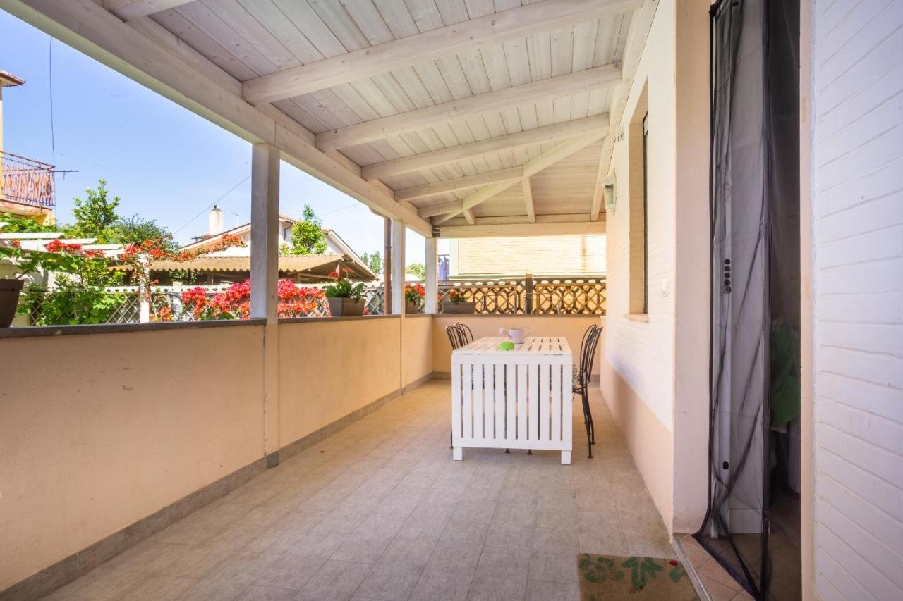 Romadamare Villa Passoscuro Exteriör bild